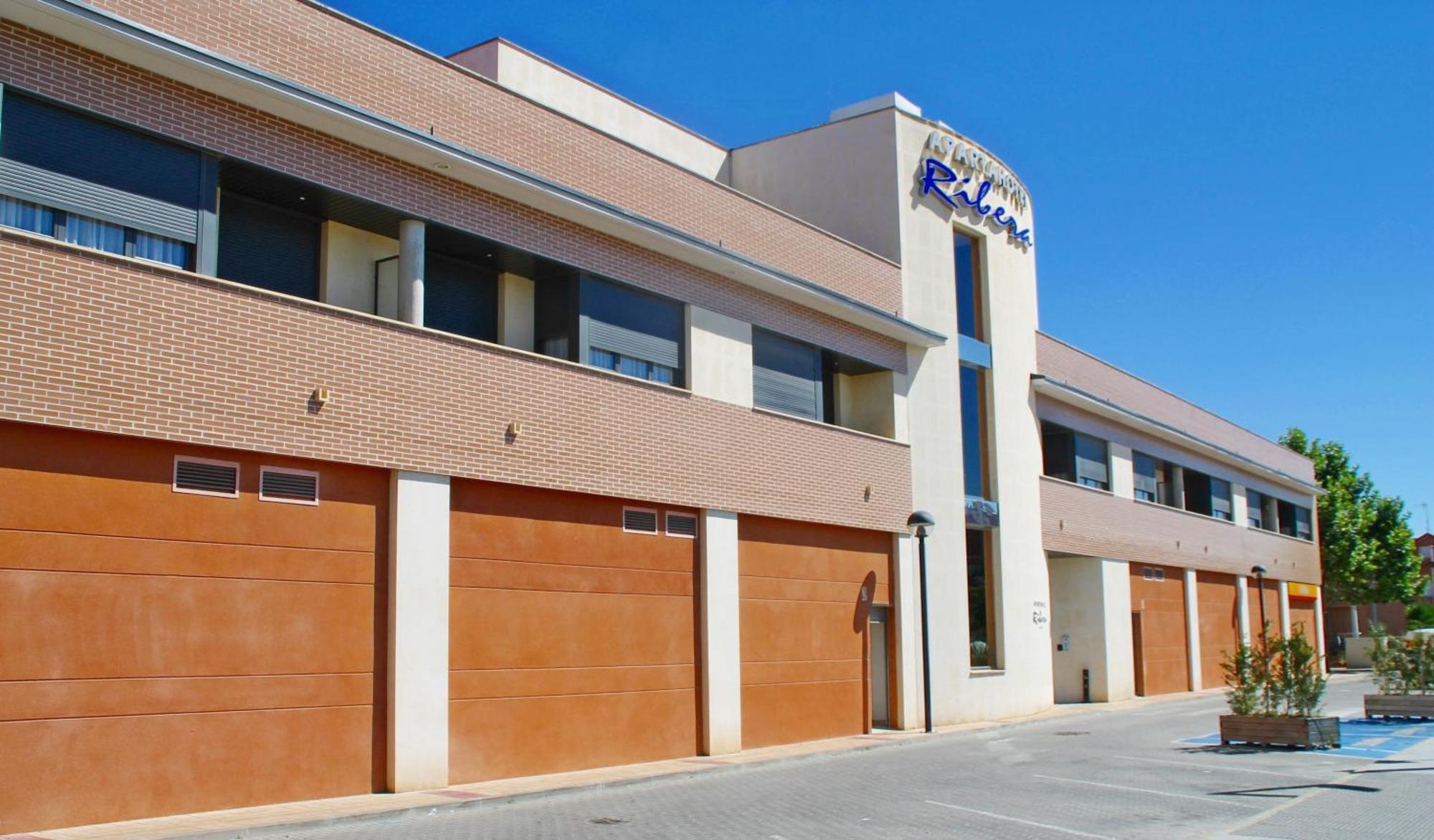 Apartahotel Ribera Arroyo de la Encomienda Eksteriør billede